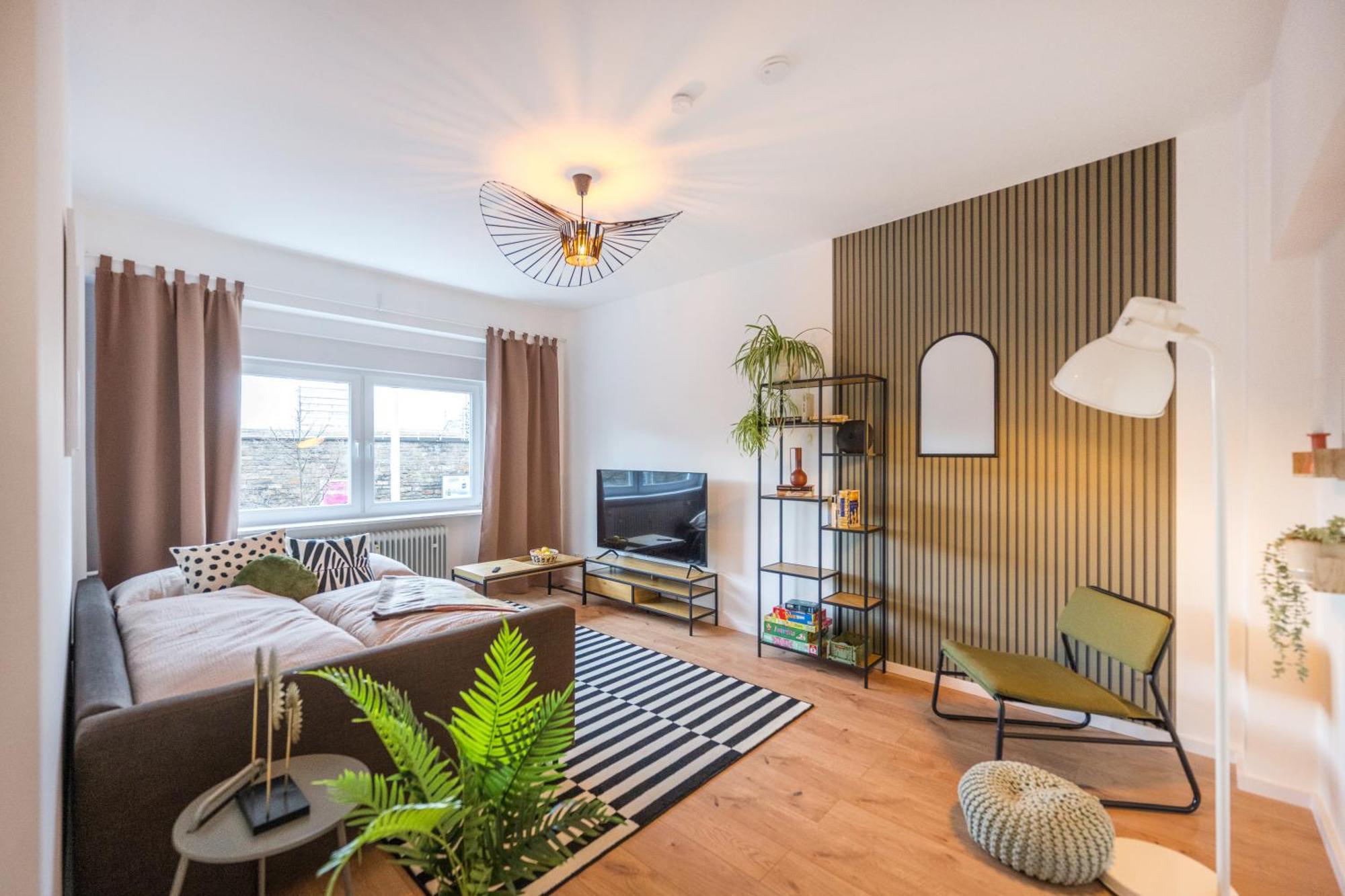 Neu: 100M² - Ideal Fuer Familien/Geschaeftsr. - Hbf Κόμπλεντς Εξωτερικό φωτογραφία